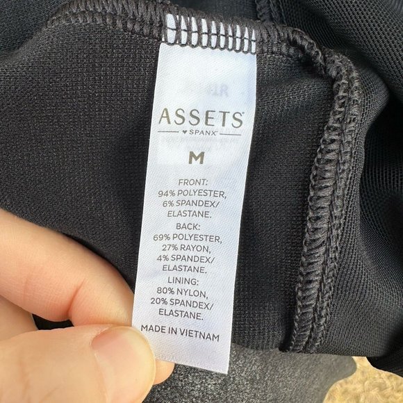 New Assets Spanx Faux Leather Front Leggings Very Black Women’s Size Medium - Picture 4 of 4